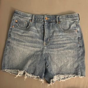 American Eagle Jean Shorts Size 16 Super Stretch